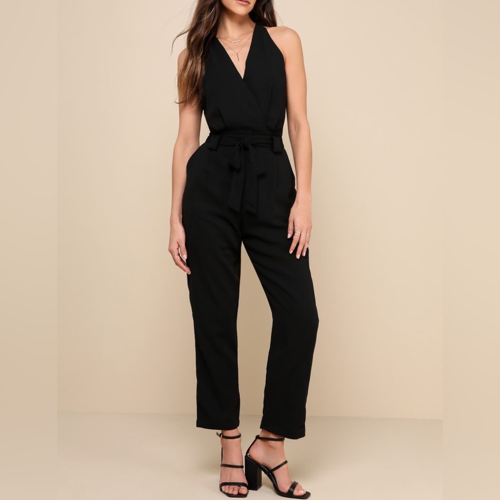 Lulus In the City Black Surplice Sleeveless Jumpsuit NWT